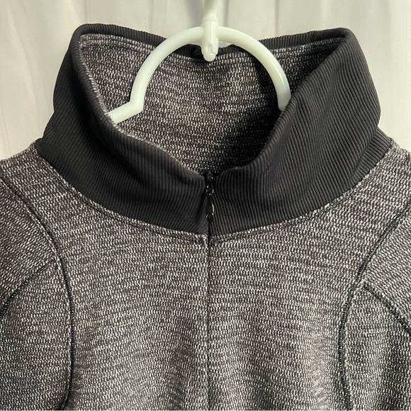 Lululemon Runderful 1/2 Zip - Picture 15 of 16
